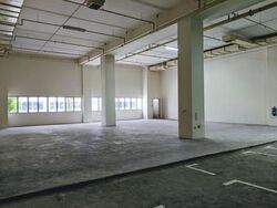 Enterprise One (D14), Factory #635393201